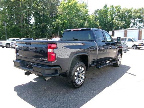 Dark Ash Metallic 2024 Chevrolet Silverado 2500 Custom