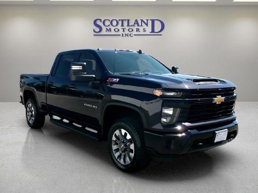 Dark Ash Metallic 2024 Chevrolet Silverado 2500 Custom