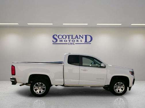 Summit White 2022 Chevrolet Colorado LT