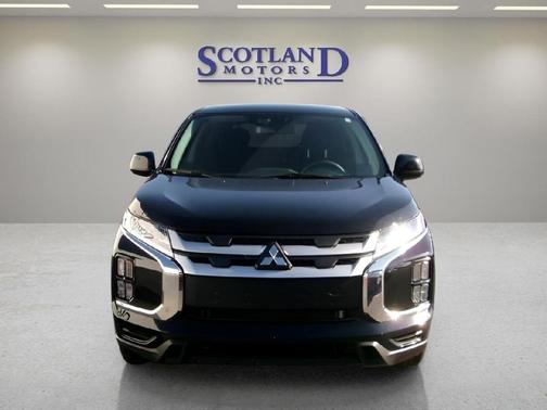 Labrador Black Pearl 2025 Mitsubishi Outlander Sport 2.0 ES