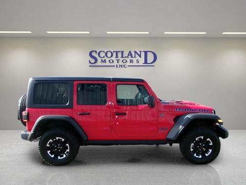 Firecracker Red Clearcoat 2025 Jeep Wrangler 4xe Rubicon