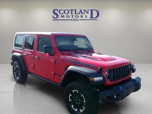 Firecracker Red Clearcoat 2025 Jeep Wrangler 4xe Rubicon