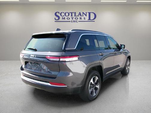 2024 Jeep Grand Cherokee 4xe Base