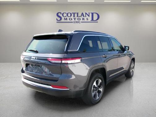 2024 Jeep Grand Cherokee 4xe Base