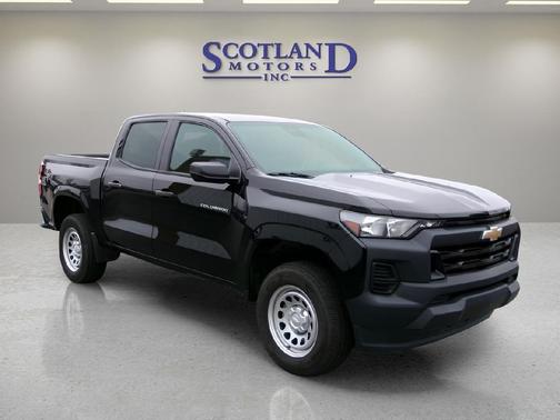 2023 Chevrolet Colorado WT