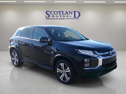 Labrador Black Pearl 2025 Mitsubishi Outlander Sport 2.0 ES