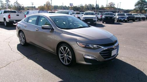 2022 Chevrolet Malibu FWD LT