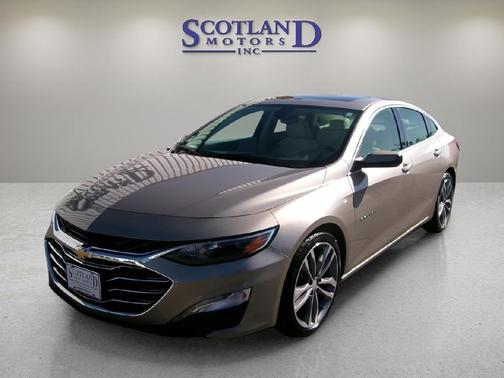 2022 Chevrolet Malibu FWD LT