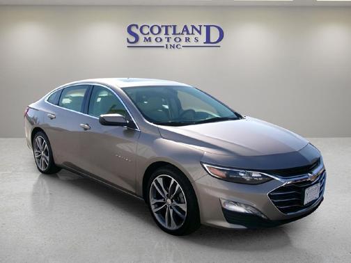 2022 Chevrolet Malibu FWD LT