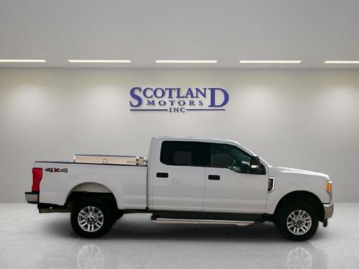 2017 Ford F-250 XLT