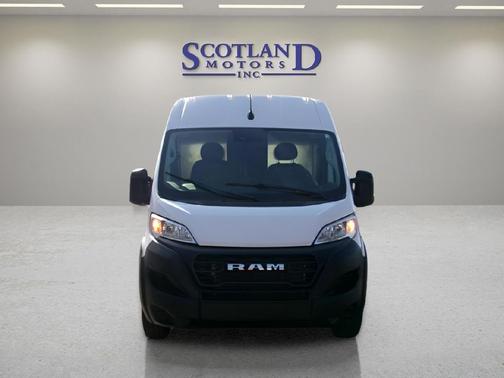 2025 RAM ProMaster 2500 Tradesman