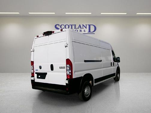2025 RAM ProMaster 2500 Tradesman