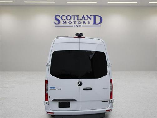 2022 Mercedes-Benz Sprinter 2500 Standard Roof