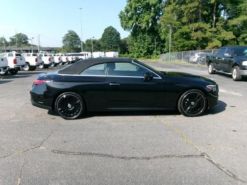 BLACK 2025 Mercedes-Benz CLE 450 4MATIC