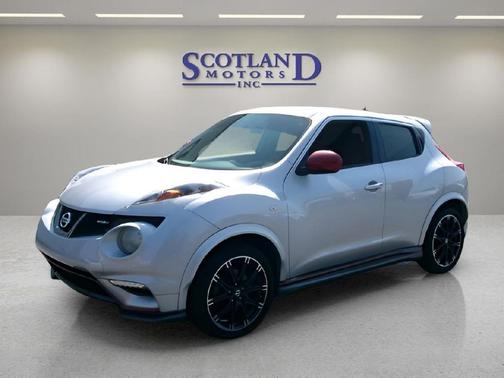 Brilliant Silver 2013 Nissan Juke NISMO