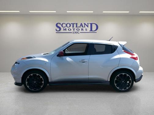 Brilliant Silver 2013 Nissan Juke NISMO