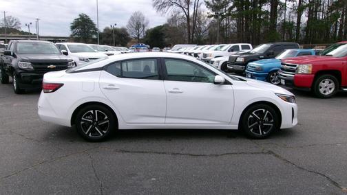 2025 Nissan Sentra SV