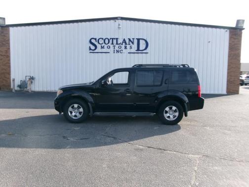 Super Black Clearcoat 2007 Nissan Pathfinder SE