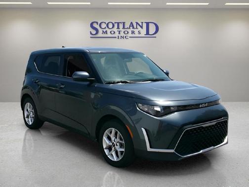 Gravity Gray 2025 Kia Soul LX