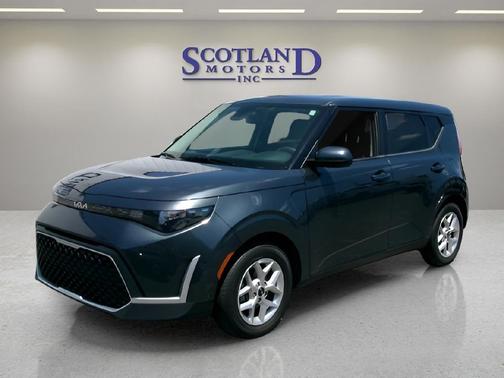 Gravity Gray 2025 Kia Soul LX