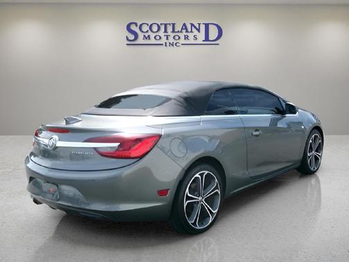 Summit White 2017 Buick Cascada Premium