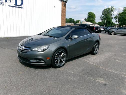 Summit White 2017 Buick Cascada Premium