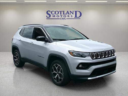 Silver Zynith Metallic Clearcoat 2025 Jeep Compass Limited