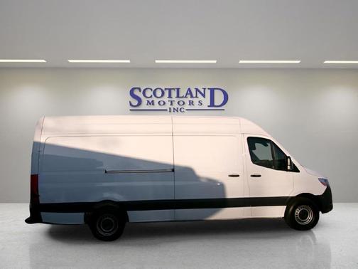2023 Mercedes-Benz Sprinter 2500 High Roof