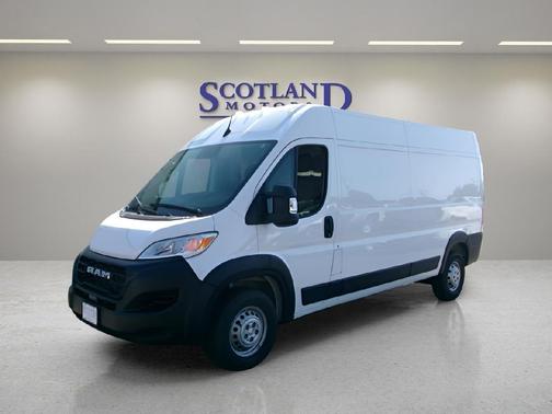Bright White Clearcoat 2025 RAM ProMaster 2500 Tradesman