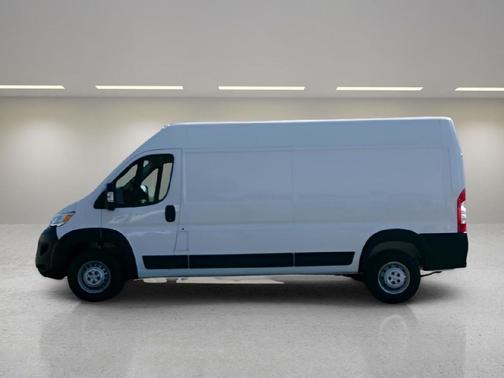 Bright White Clearcoat 2025 RAM ProMaster 2500 Tradesman