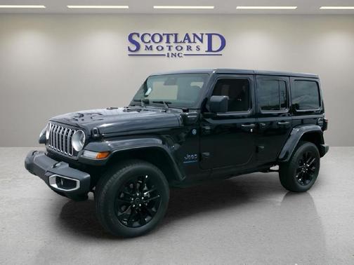 Black Clearcoat 2025 Jeep Wrangler 4xe Sahara