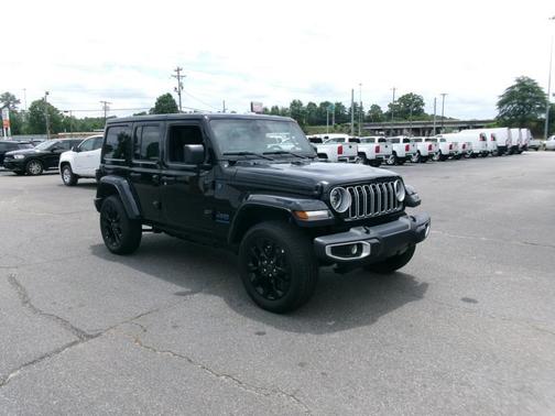 Black Clearcoat 2025 Jeep Wrangler 4xe Sahara