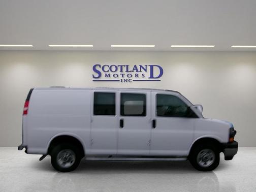 2024 GMC Savana 2500 Work Van