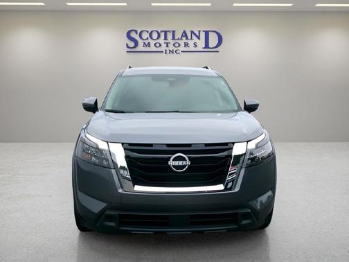 Gun Metallic 2025 Nissan Pathfinder SV 4WD
