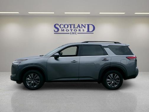 Gun Metallic 2025 Nissan Pathfinder SV 4WD