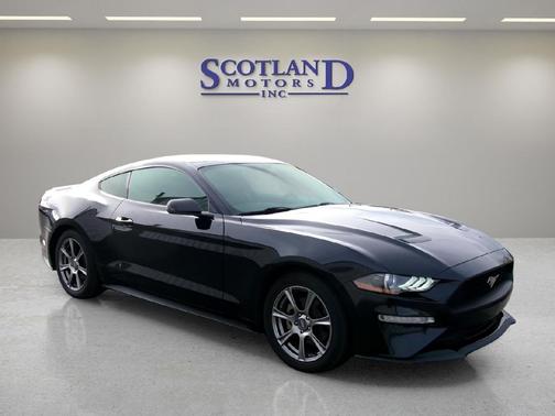 2020 Ford Mustang EcoBoost Premium