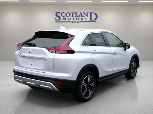 2024 Mitsubishi Eclipse Cross SE