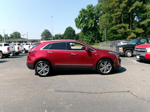 Red Horizon Tintcoat 2020 Cadillac XT5 Premium Luxury