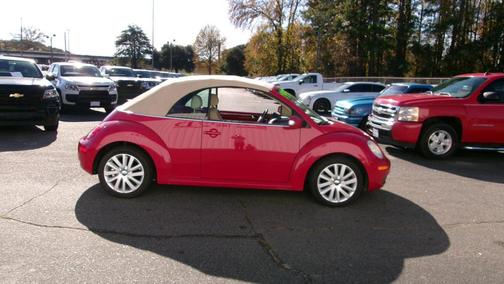 2008 Volkswagen New Beetle SE