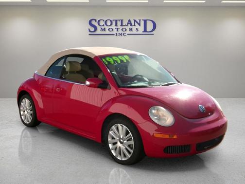 2008 Volkswagen New Beetle SE