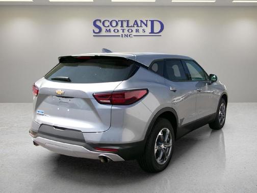 Sterling Gray Metallic 2025 Chevrolet Blazer 2LT
