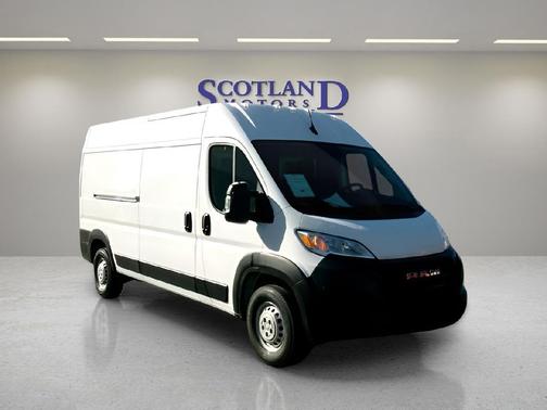 Bright White Clearcoat 2025 RAM ProMaster 2500 Tradesman