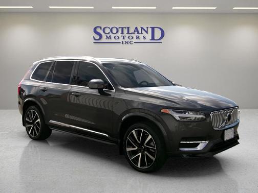 2024 Volvo XC90 B6 Plus Bright Theme 7-Seater