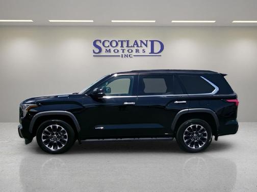 2023 Toyota Sequoia Limited