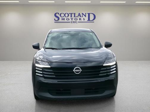 Super Black 2025 Nissan Kicks S