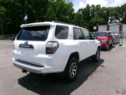 2024 Toyota 4Runner TRD Off Road
