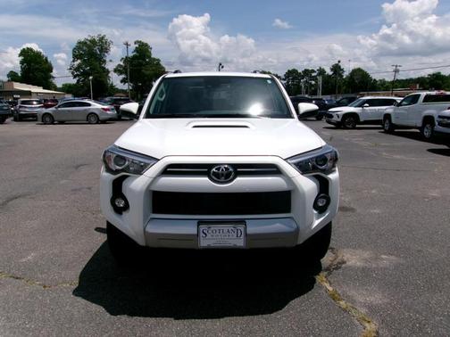 2024 Toyota 4Runner TRD Off Road