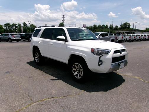 2024 Toyota 4Runner TRD Off Road