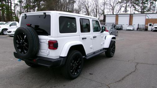 2024 Jeep Wrangler 4xe Sahara