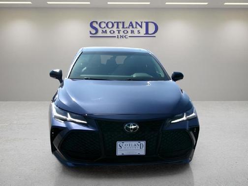 Parisian Night Pearl 2020 Toyota Avalon Touring